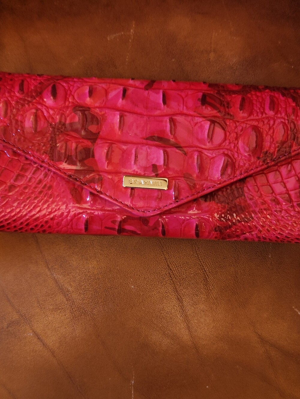 NWT BRAHMIN RED FLARE VERONICA WALLET
